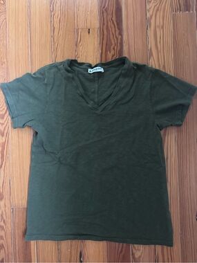 American Giant V-Neck Tee